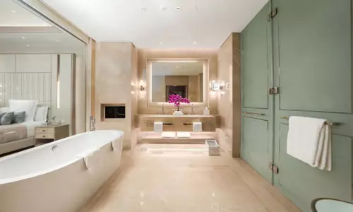 هتل فایو لوکس دبی